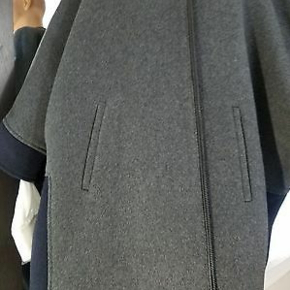 Bcbg Max Azria wool poncho - Picture 2 of 8